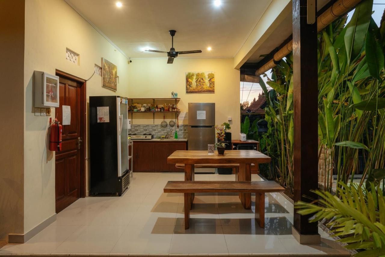 Bubu Canggu Guesthouse المظهر الخارجي الصورة